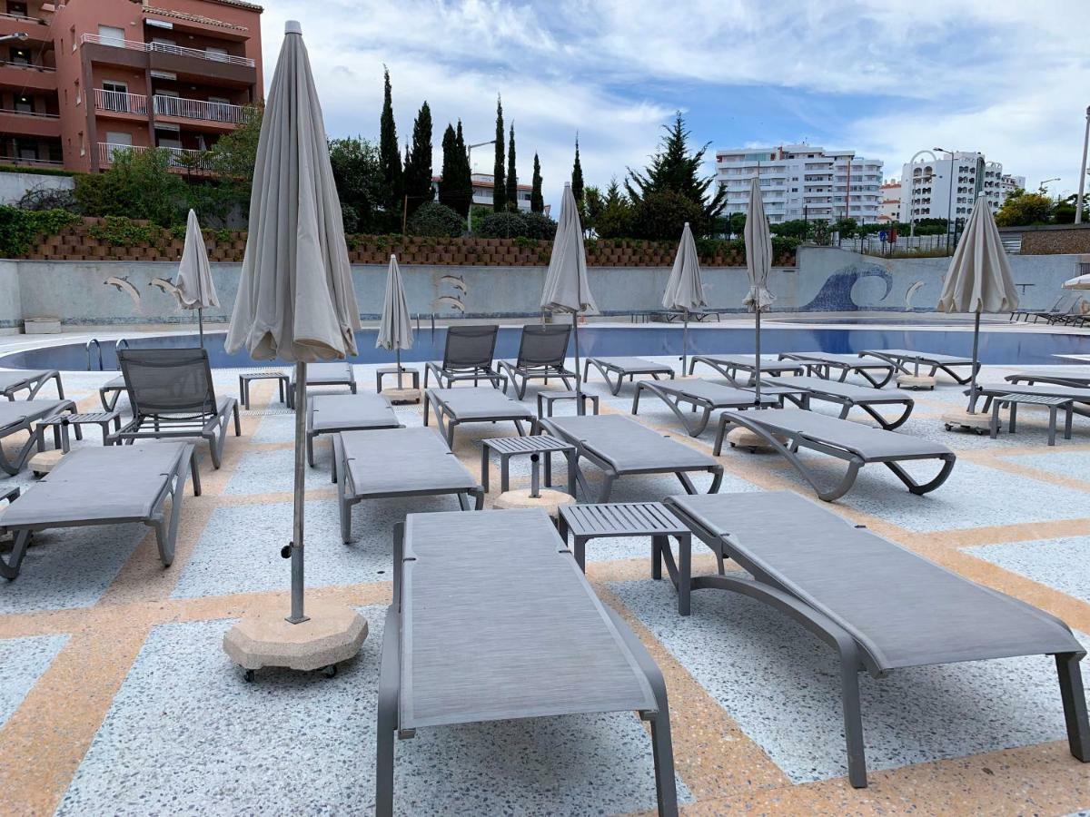Panoramic Apartment In Portimao: Ocean View, Wifi Buitenkant foto