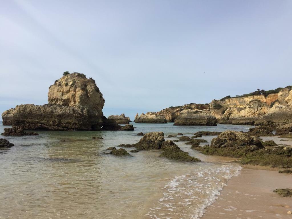 Panoramic Apartment In Portimao: Ocean View, Wifi Buitenkant foto